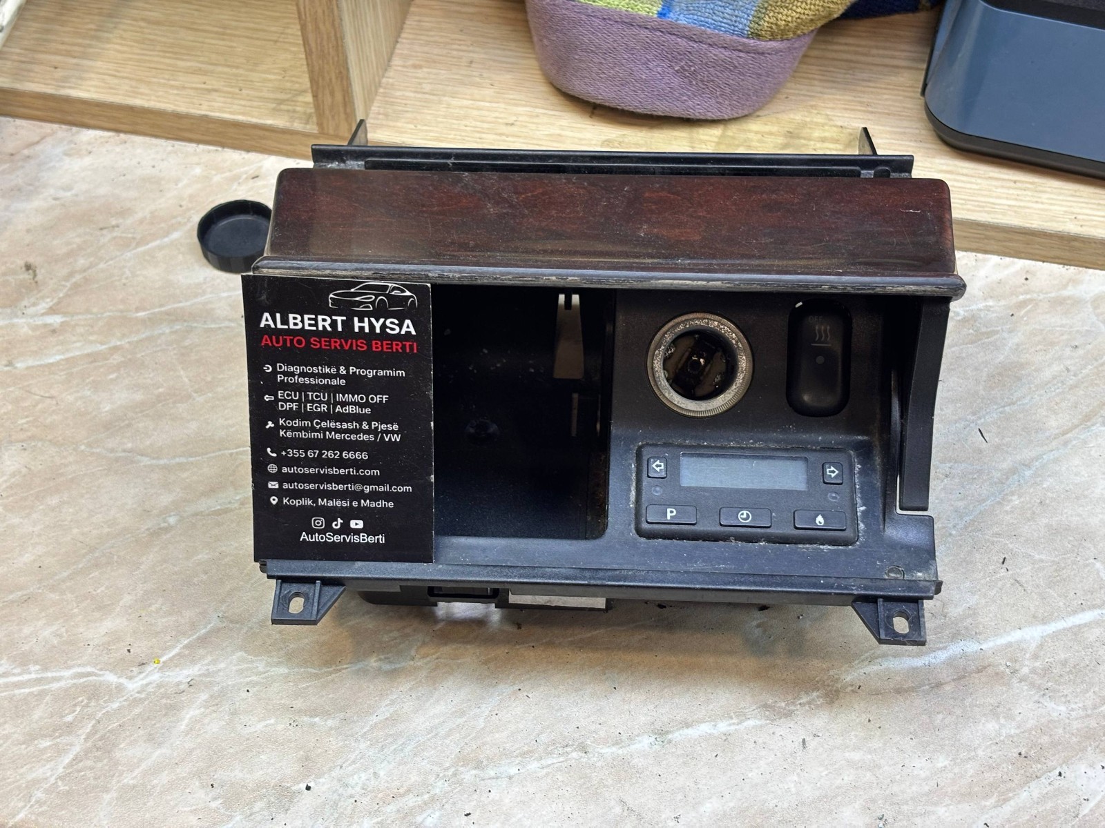 Mercedes-Benz A0005424511 Webasto Heater Control Module Ashtray Panel OEM
