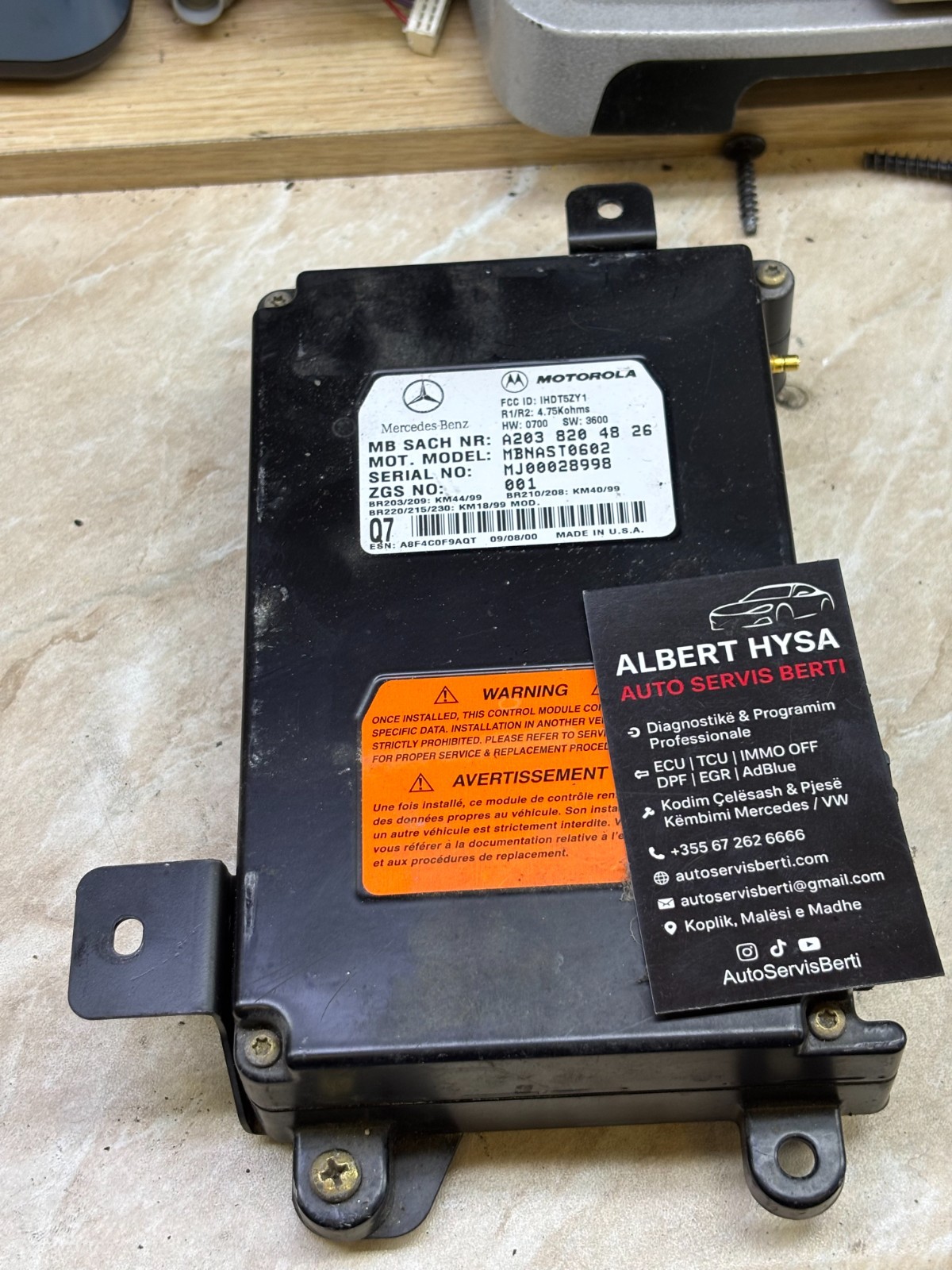 Mercedes Motorola Phone Control Module A2038204826 MBNAST0600 OEM