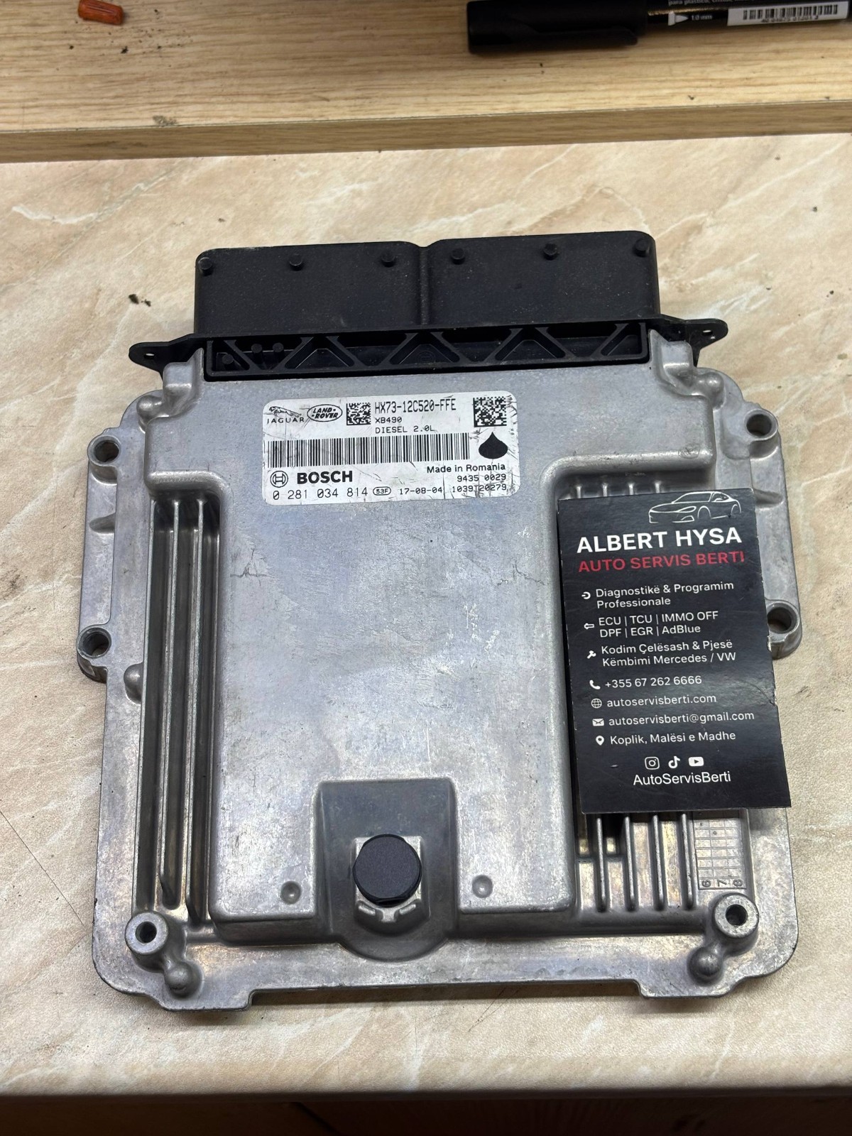 Jaguar Land Rover ECU HX73-12C520-FFE Bosch 0281034814 Diesel 2.0 Engine Control