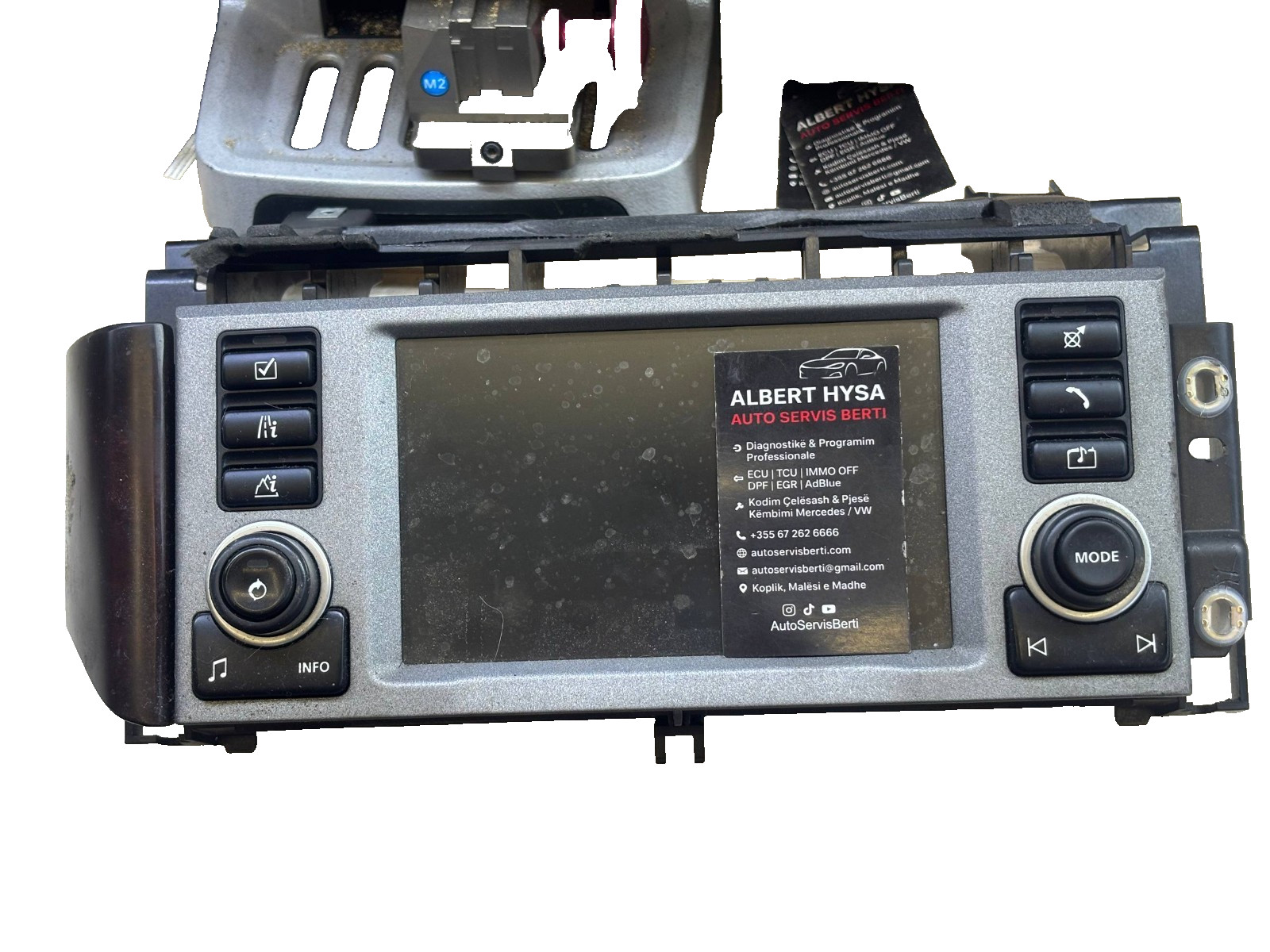 Land Rover Denso Radio Nav Unit YIK500050 462200-5396 OEM Display Screen Head