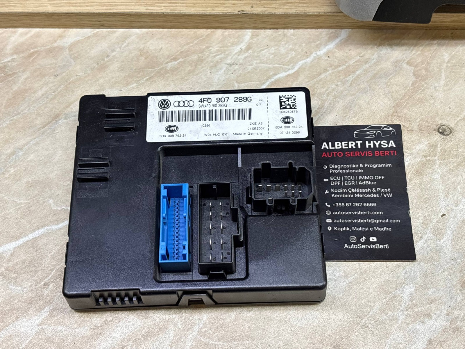 Audi A6 C6 Comfort Control Module Central Convenience ECU 4F0907289G Hella OEM