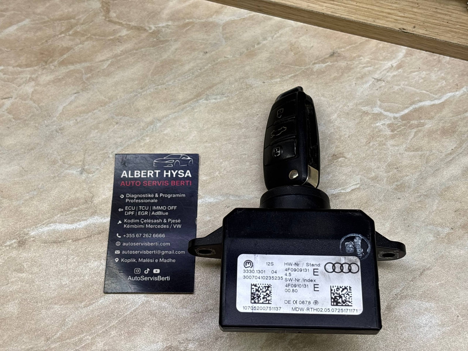 Audi A6 C6 Ignition Switch Start Authorization Module Key 4F0909131E OEM